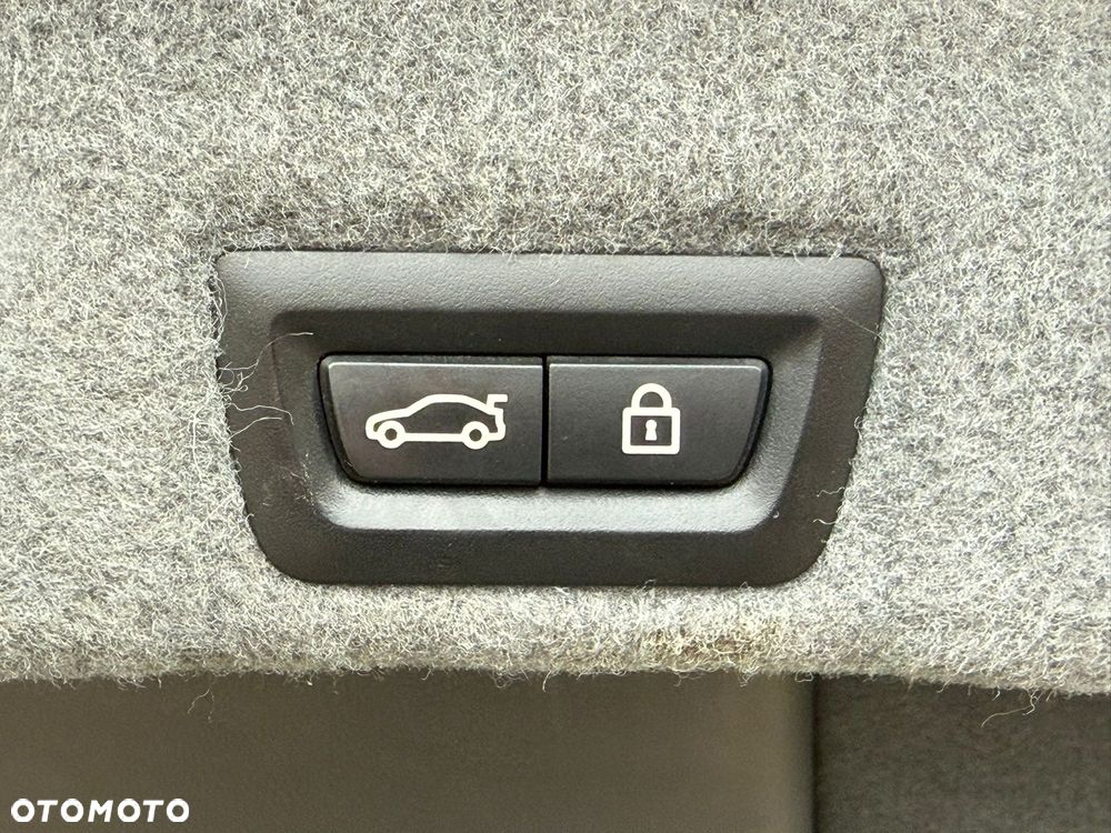 BMW Seria 7 740d xDrive - 19