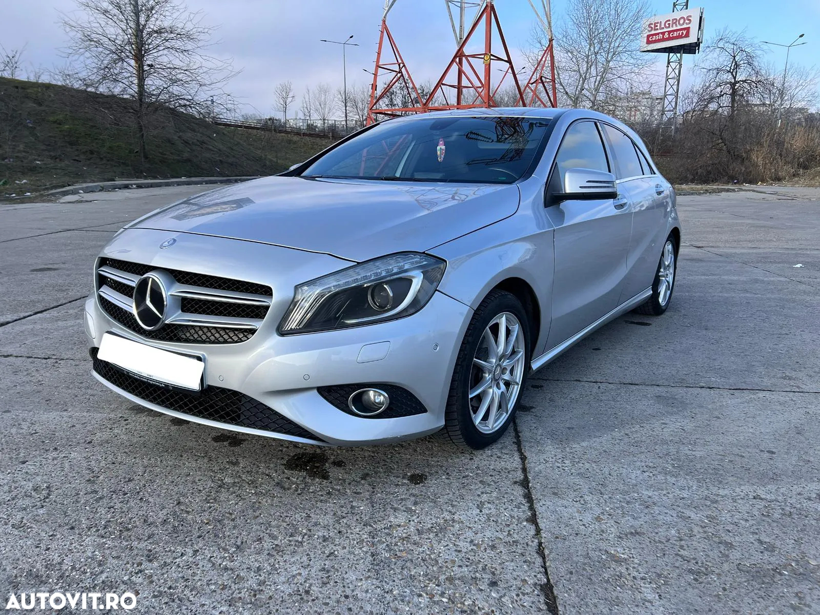 Mercedes-Benz A 200 (BlueEFFICIENCY) 7G-DCT Urban - 5
