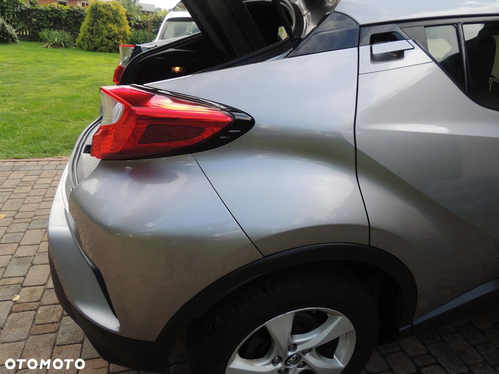 Toyota C-HR 1.2 T GPF Premium - 29