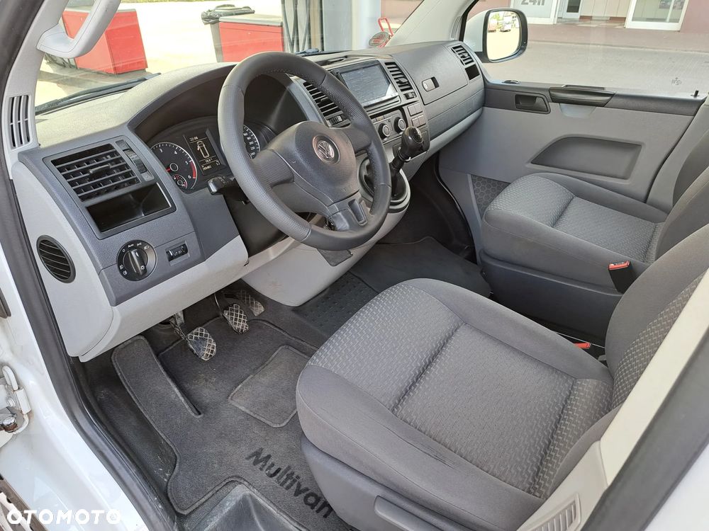 Volkswagen Transporter - 14