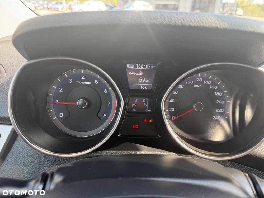 Hyundai i30 1.4 Fifa World Cup Edition - 22