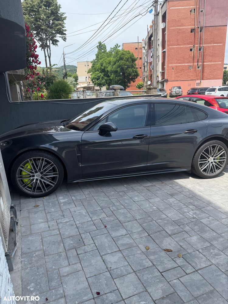 Porsche Panamera Turbo S E-Hybrid - 9