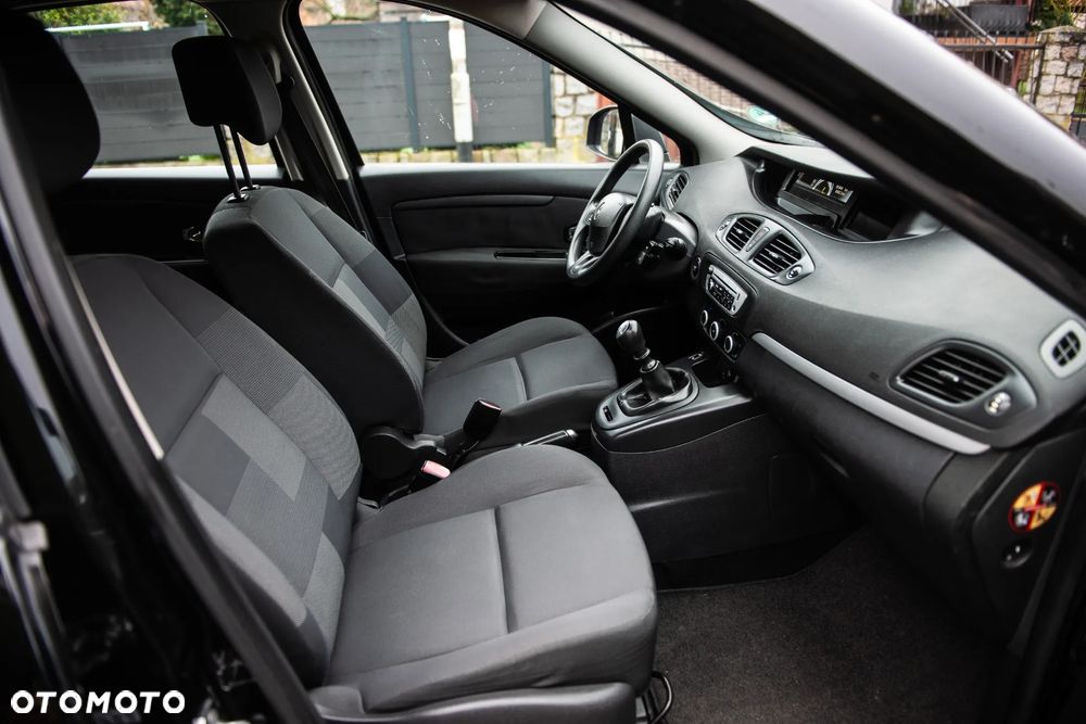 Renault Scenic 1.6 16V 110 TomTom Edition - 26