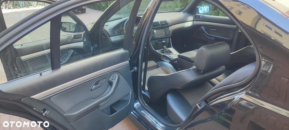 BMW Seria 5 530i - 14