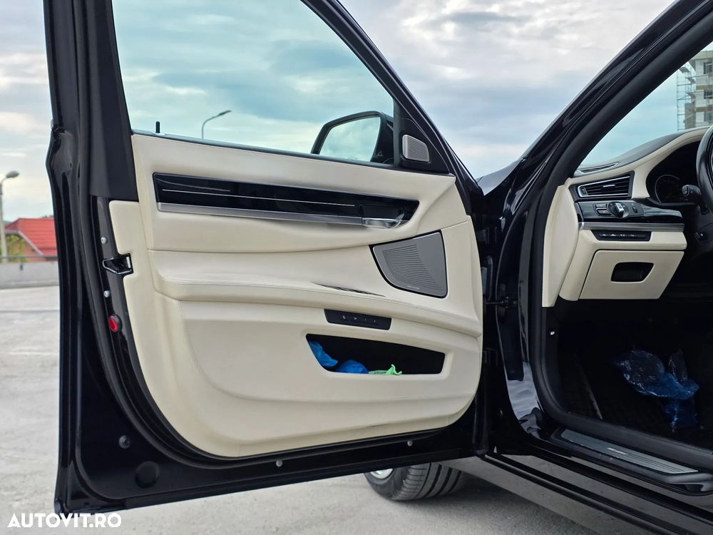 BMW Seria 7 730d - 37