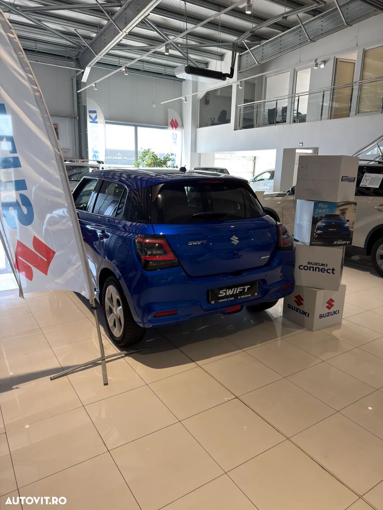 Suzuki Swift 1.2 Dualjet 12V MHEV CVT Passion - 5