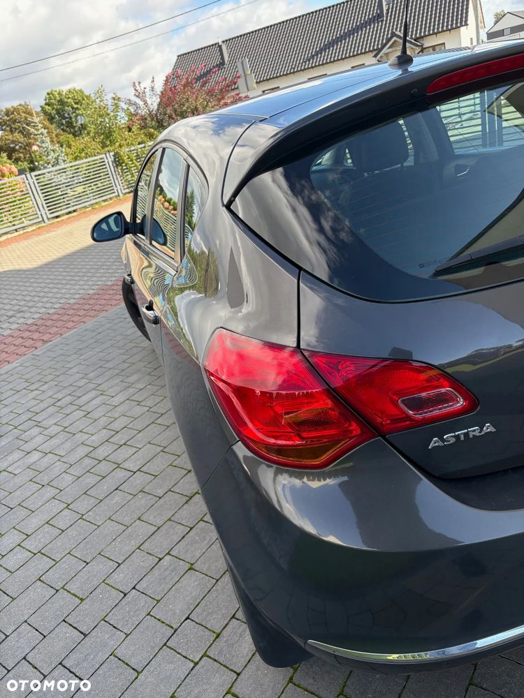 Opel Astra 1.6 Active - 9