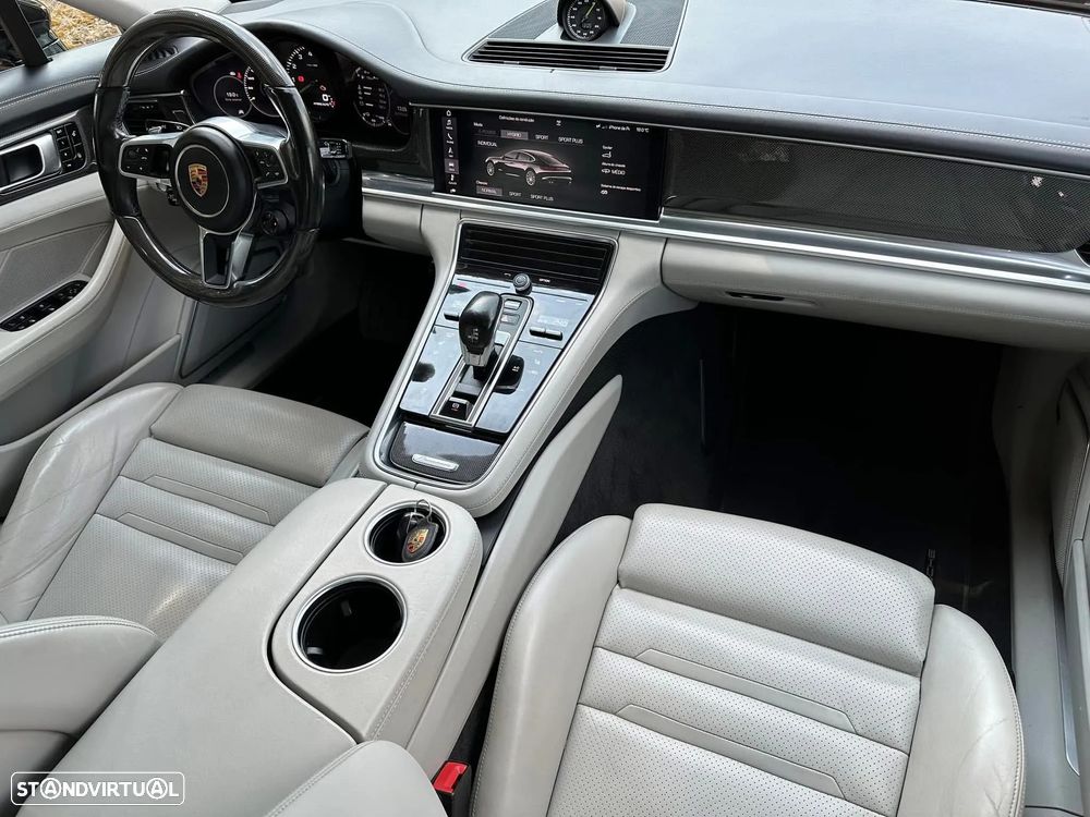 Porsche Panamera - 9