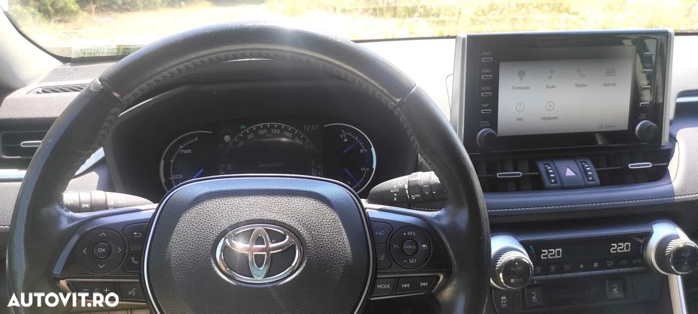 Toyota RAV4 - 29