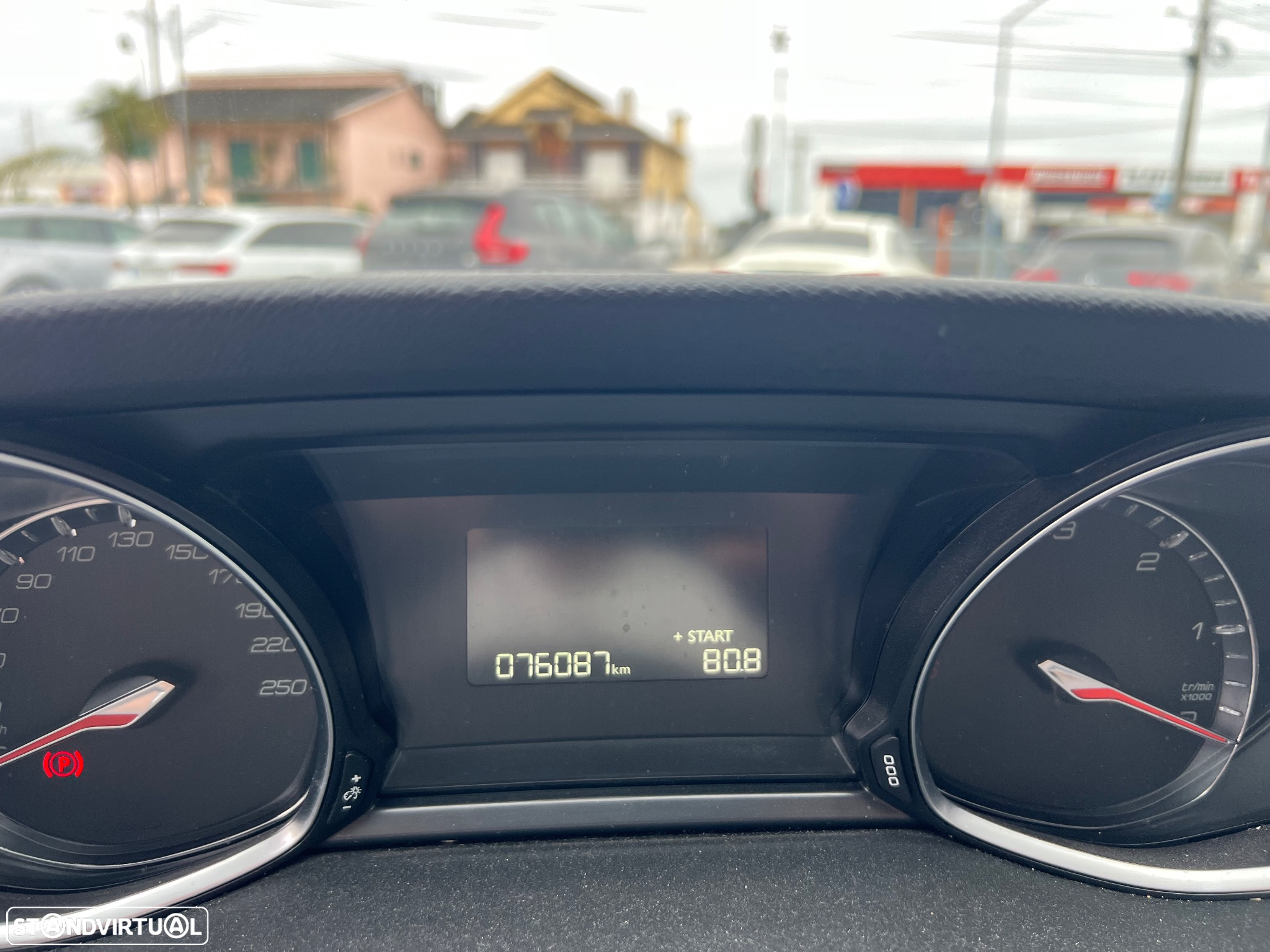 Peugeot 308 1.5 BlueHDi GT Line - 11