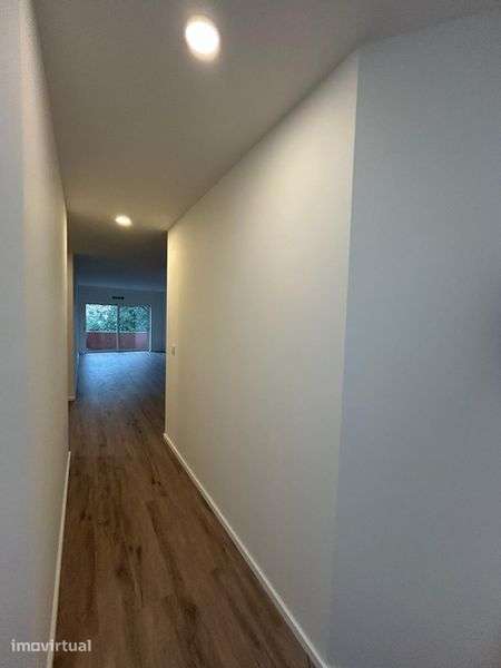 Arrenda-se Apartamento T3 - Grande imagem: 2/12