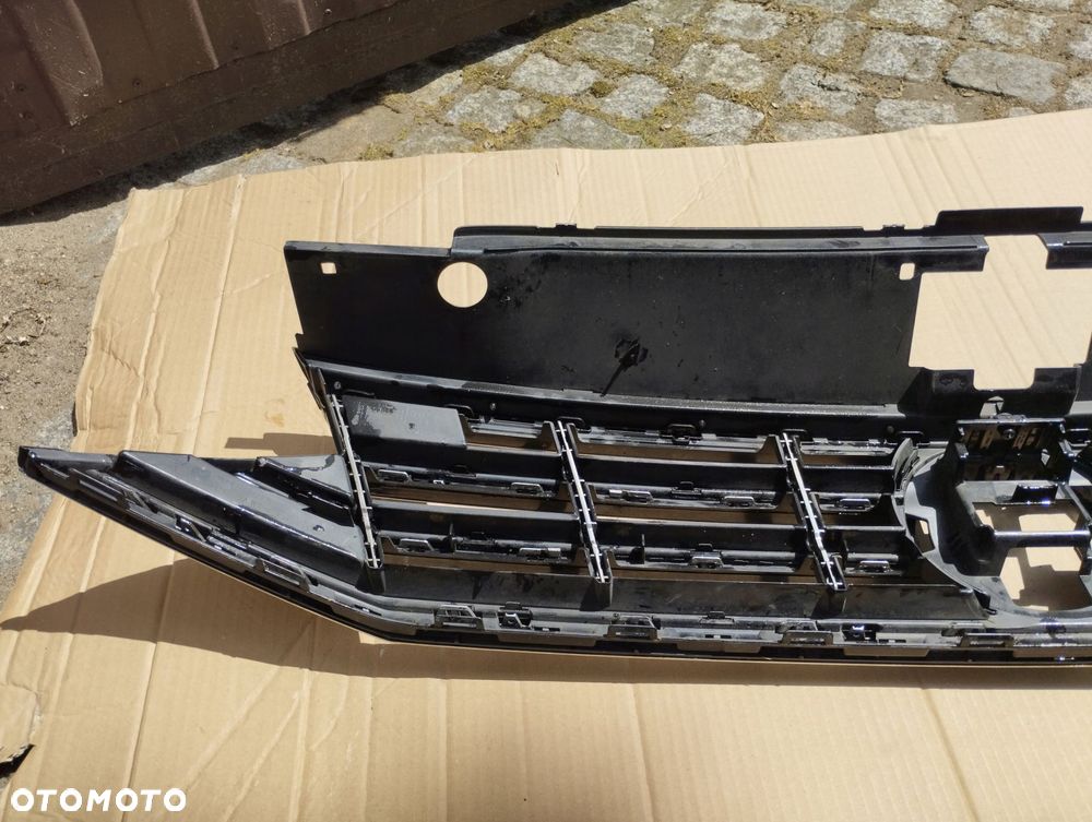 grill atrapa vw passat b8 r-line lift 2019-2023 3g0853651ak - 6