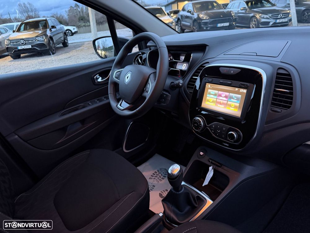 Renault Captur 0.9 TCE Exclusive - 10
