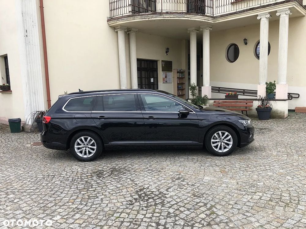 Volkswagen Passat Variant 2.0 TDI EVO Business DSG - 4