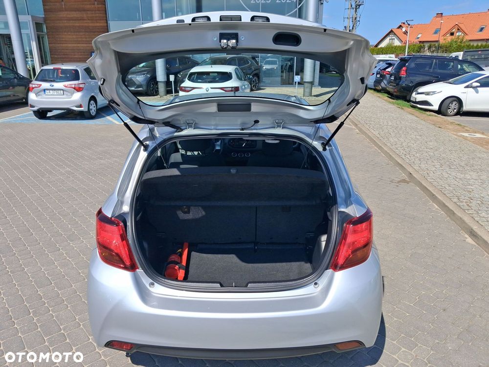 Toyota Yaris - 14