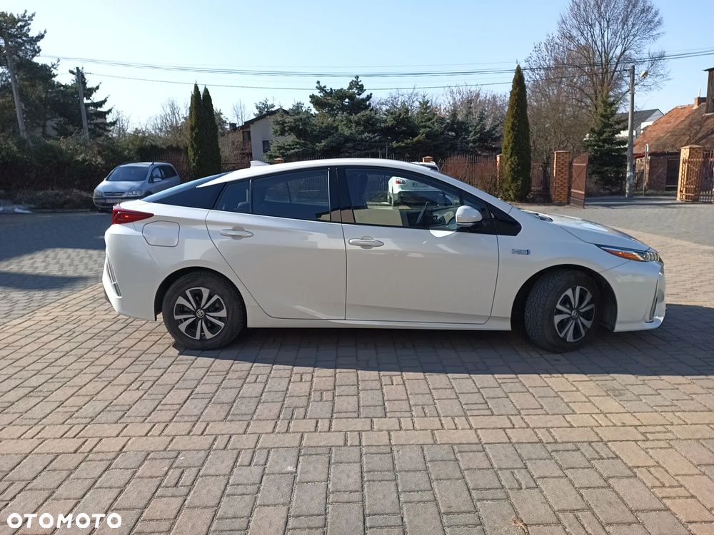 Toyota Prius - 2