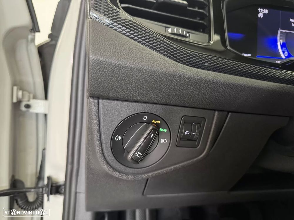 VW Taigo 1.0 TSI Urban - 42