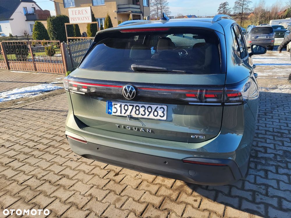 Volkswagen Tiguan - 17