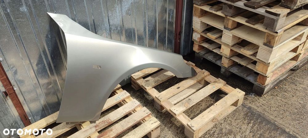 błotnik prawy przód przedni stal stalowy bmw 5 e60 e61 a300 Alpine White III 668 Jet Black 354 Titanium Silver Metallic A08 Silver Gray Metallic A36 Titanium Gray Metallic A09 Amethyst Gray Metallic 349 Olivin Green Metallic 430 Oxford Green II Metallic A07 Mystic Blue Metallic 317 Orient Blue Metallic 475 Black Sapphire Metallic A52 Space Gray Metallic A76 Deep Sea Blue Metallic A43 Deep Green Metallic A68 Platinum Gray Metallic A53 Platinum Bronze Metallic A35 Monaco Blue Metallic 416 Carbon Black Metallic A06 Copper Metallic A300 A96 MINERALWEISS 416 - 12