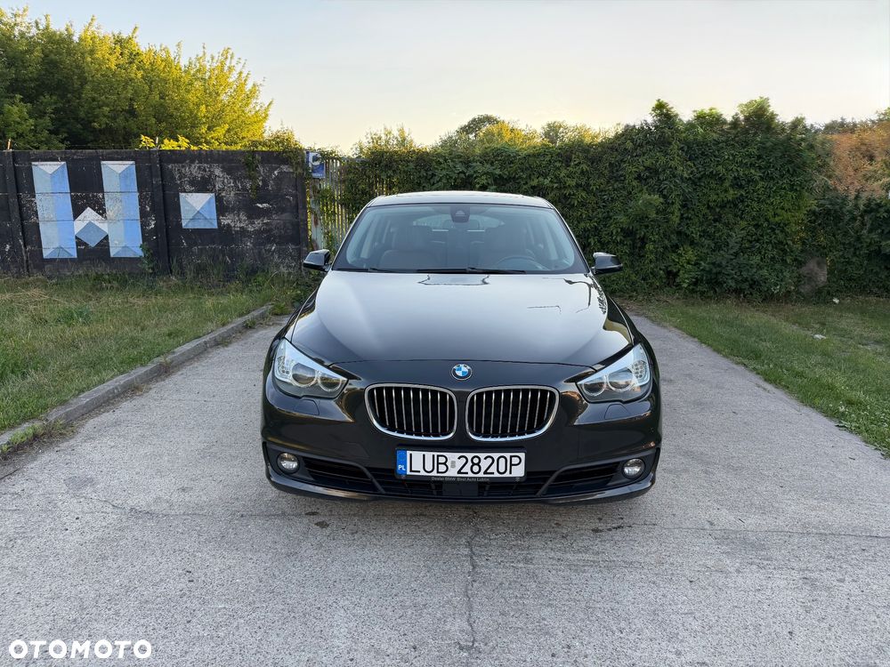 BMW 5GT 535i xDrive - 15