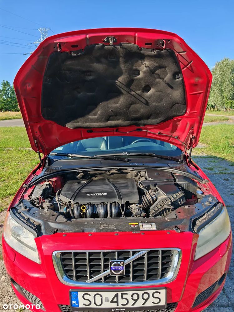 Volvo V70 2.0 - 12
