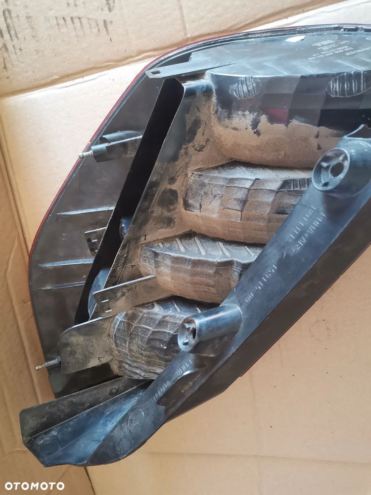 LAMPA lewa tyl tylna  SCENIC II - 4