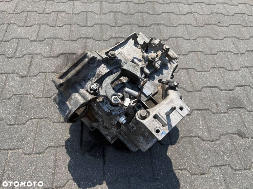 SKRZYNIA BIEGÓW JBM VW SHARAN 2.8 VR6 2004 - 2