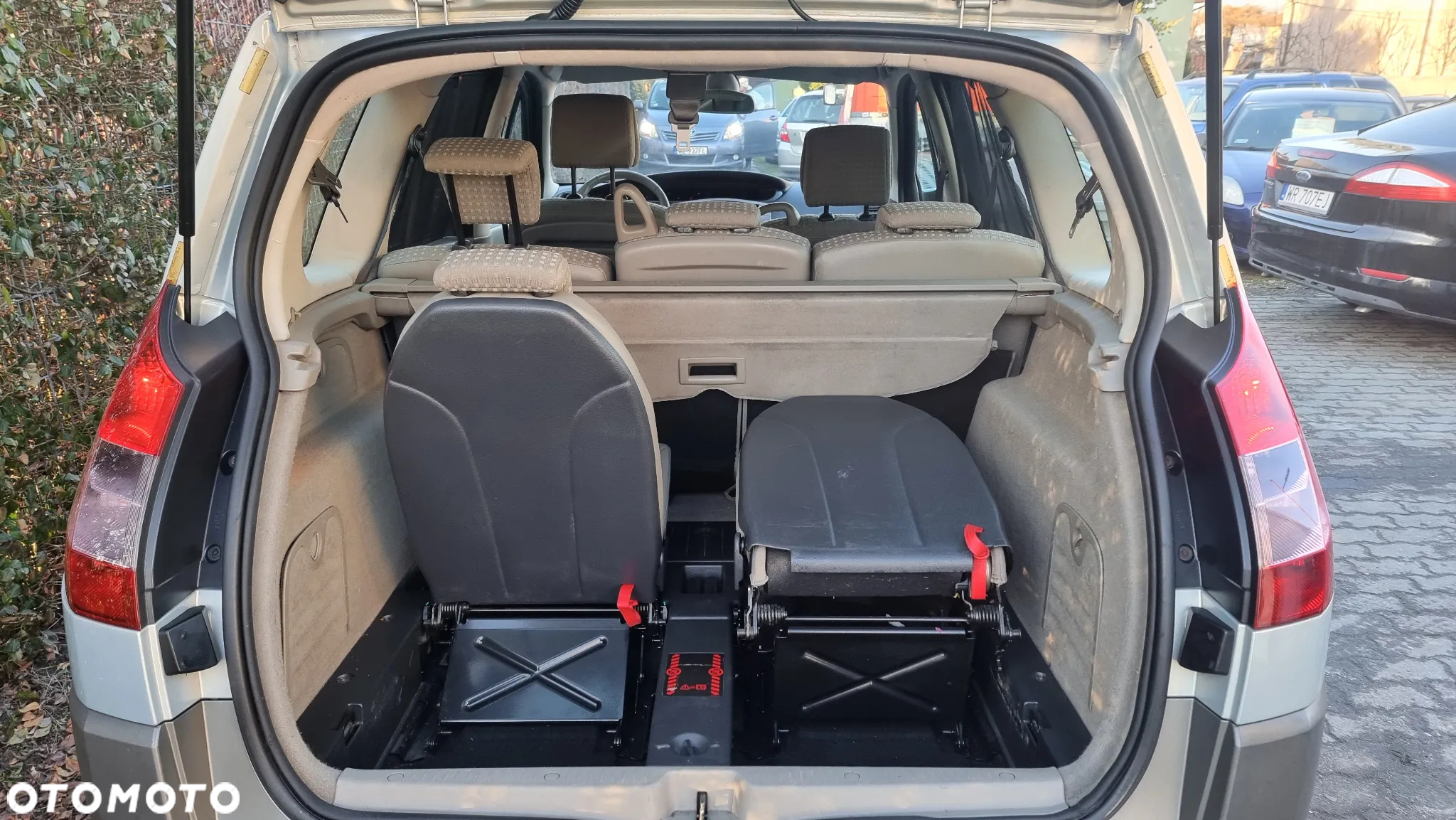 Renault Scenic - 14