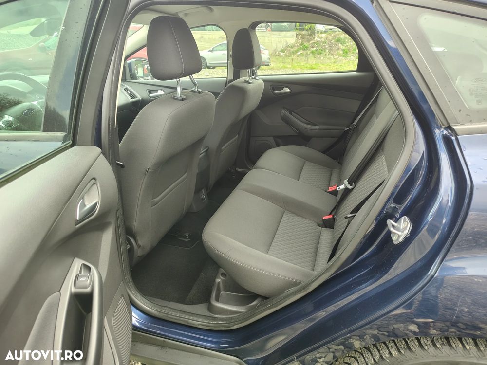 Ford Focus 1.0 EcoBoost Start-Stopp-System Champions Edition - 16