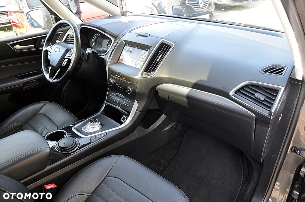 Ford Galaxy 2.0 EcoBlue Titanium - 25