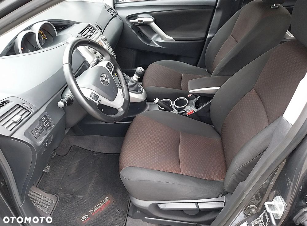 Toyota Verso 1.8 Executive - 5