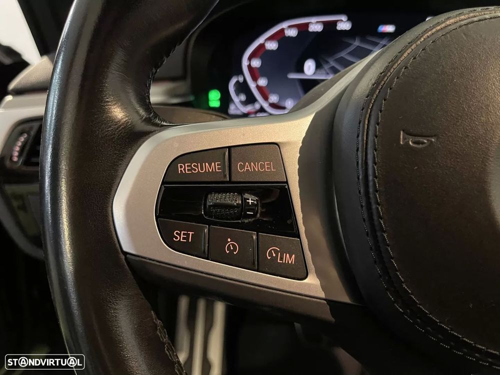 BMW 520 d Pack Desportivo M Auto - 21