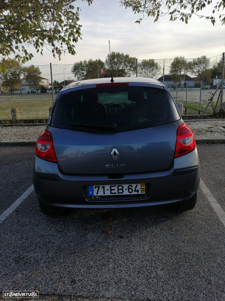 Renault Clio 1.5 dCi Dynamique - 5