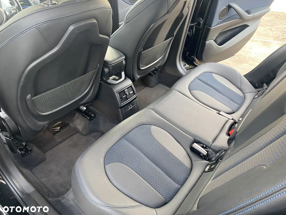 BMW X2 sDrive18d M Sport - 17