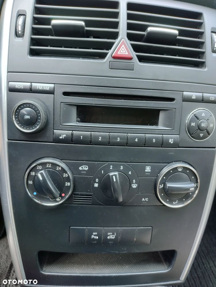 Mercedes-Benz Klasa B 180 CDI - 10