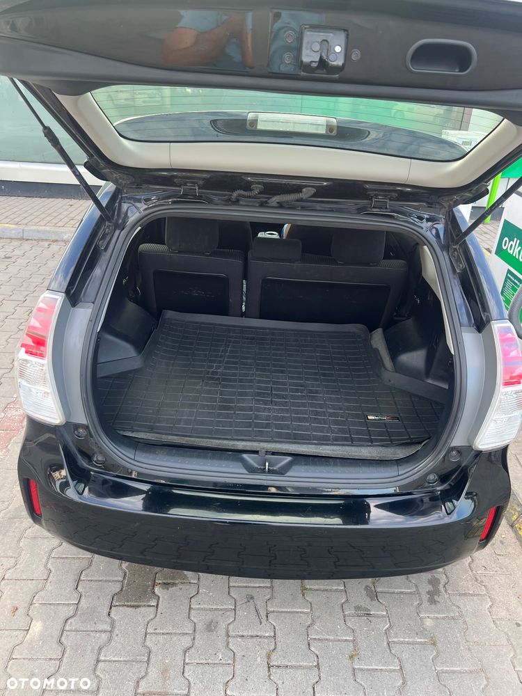 Toyota Prius 1.8 HSD Active - 13