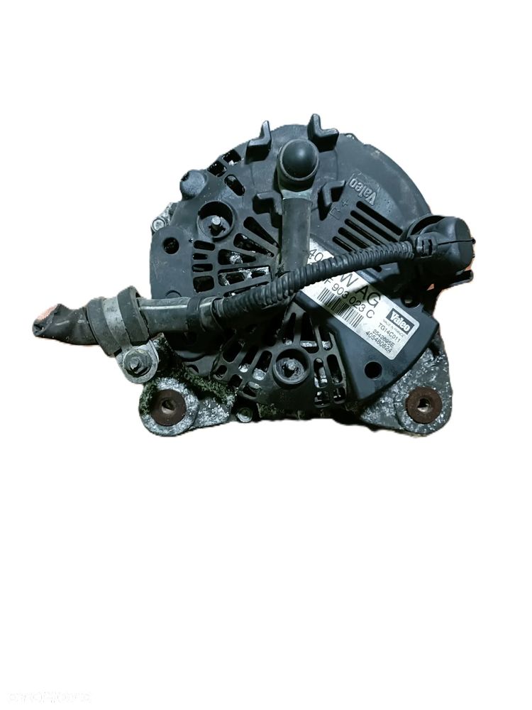 VOLKSWAGEN GOLF V 03-09 1,9 TDI alternator VALEO 06F903023C * - 3
