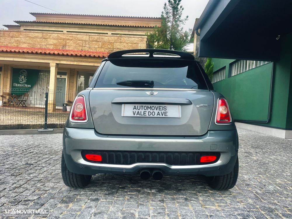 MINI Coupé John Cooper Works - 14