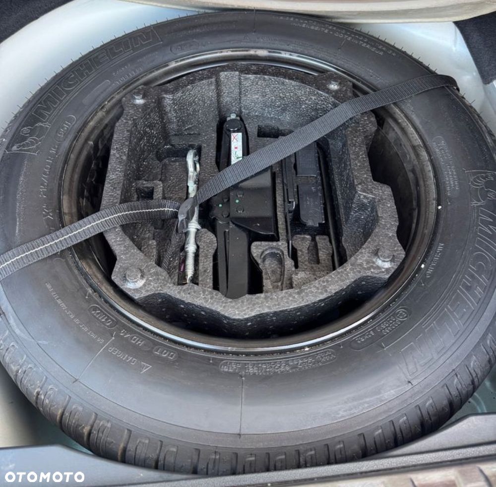 Peugeot 508 1.6 e-HDi Active S&S - 37