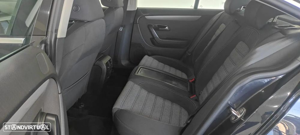 VW Passat CC 2.0 TDi Exclusive - 19