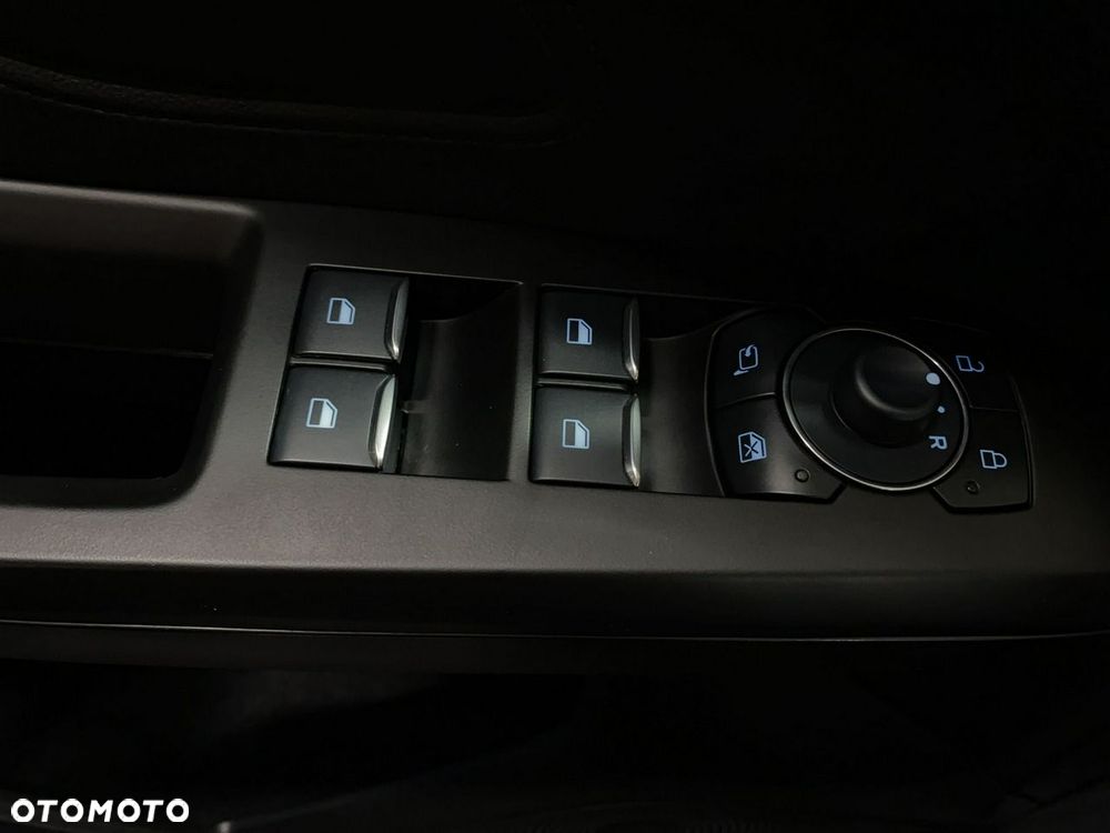 Ford Focus - 30