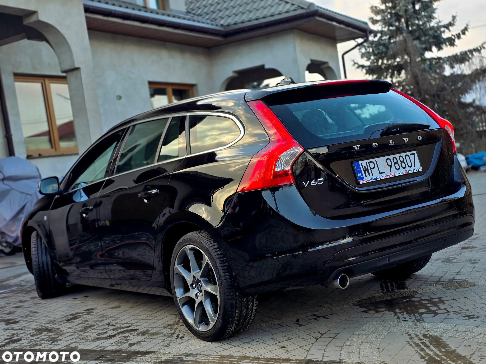 Volvo V60 D2 Ocean Race - 5