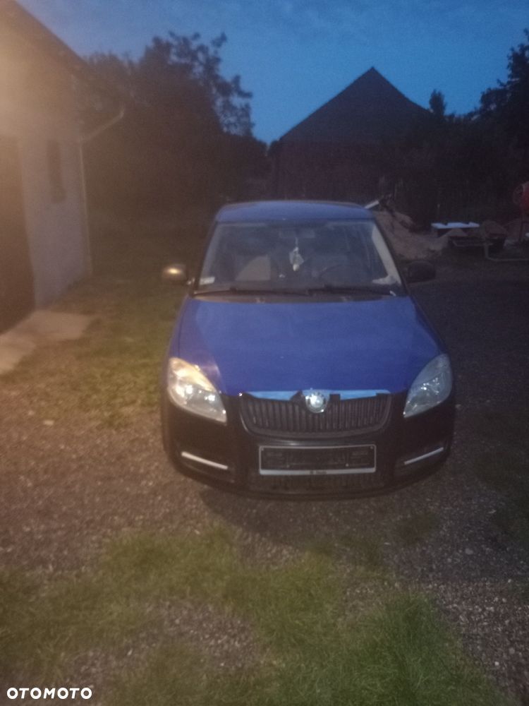Skoda Fabia - 4