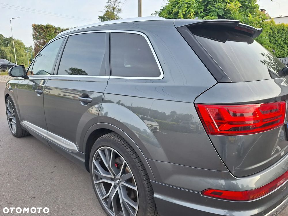 Audi SQ7 - 11