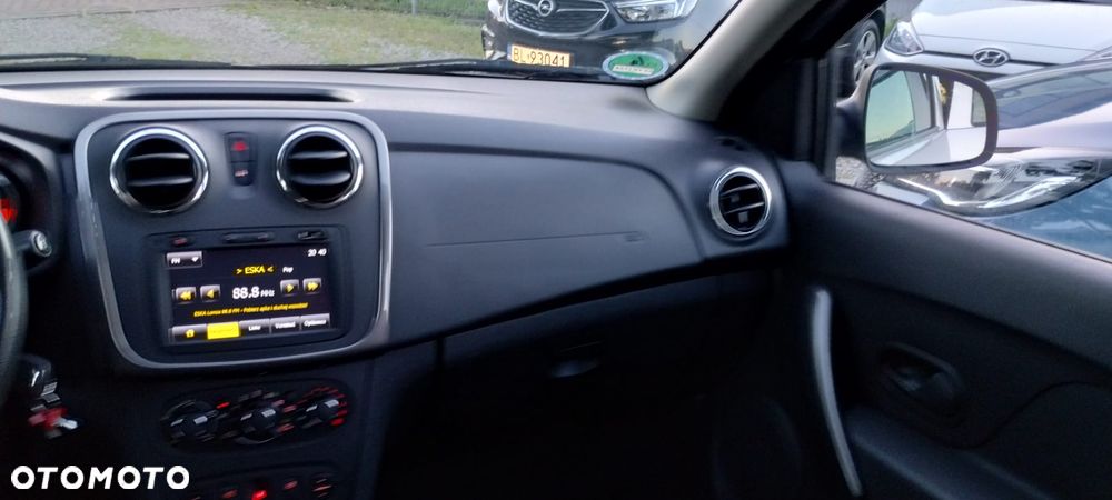 Dacia Logan TCe 90 Prestige - 10