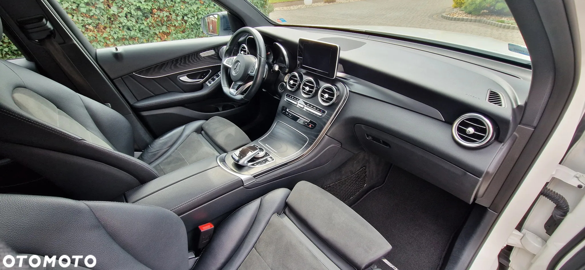 Mercedes-Benz GLC 220 d 4-Matic - 11