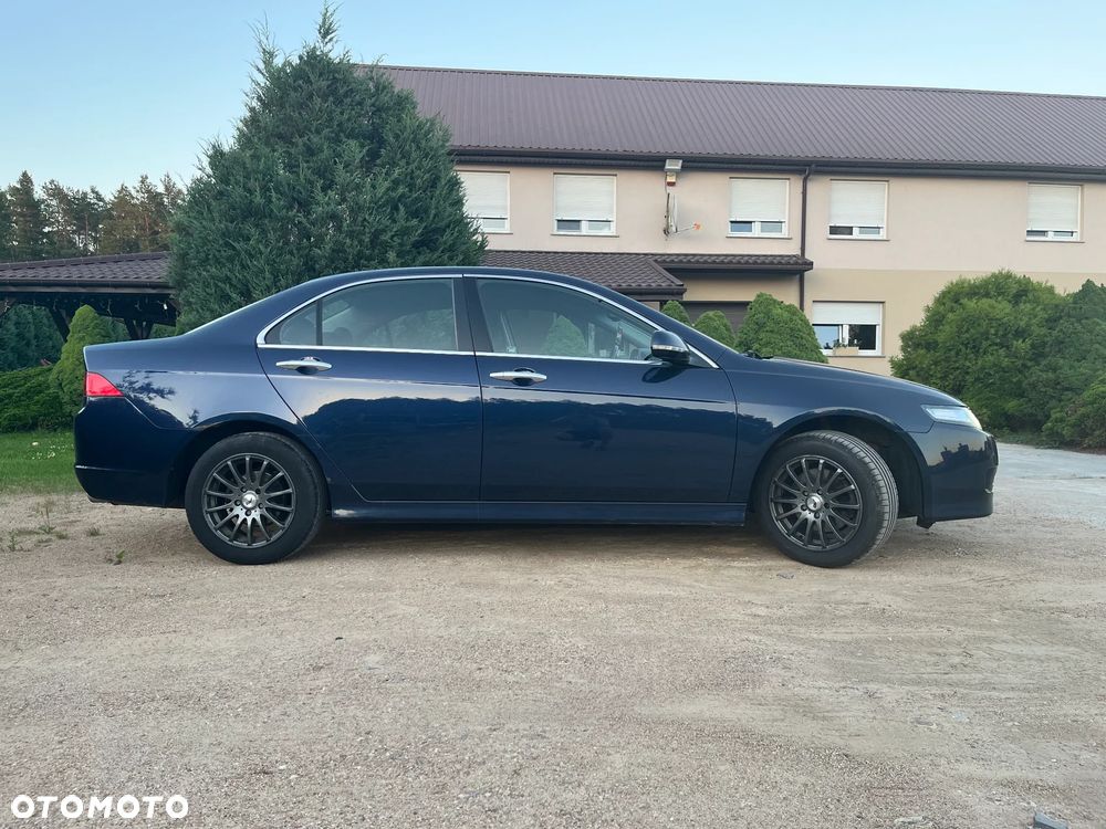 Honda Accord 2.0 Executive - 4
