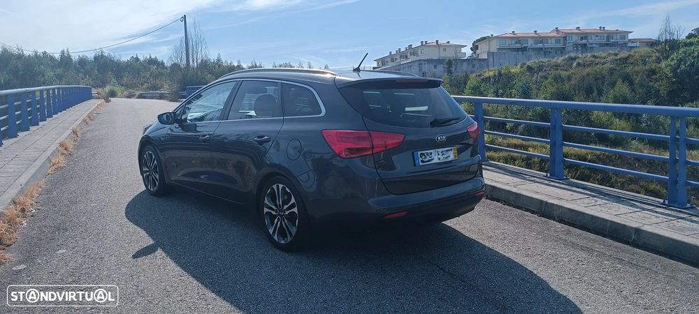 Kia Ceed SW 1.6 CRDi TX - 11