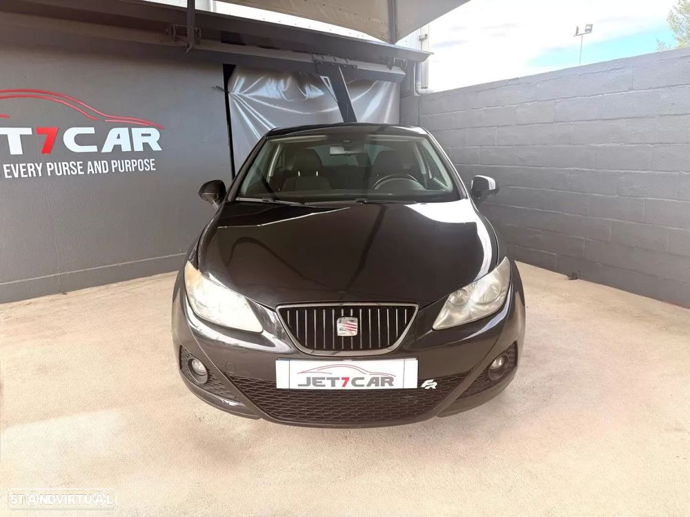 Seat Ibiza 2011 photo 3