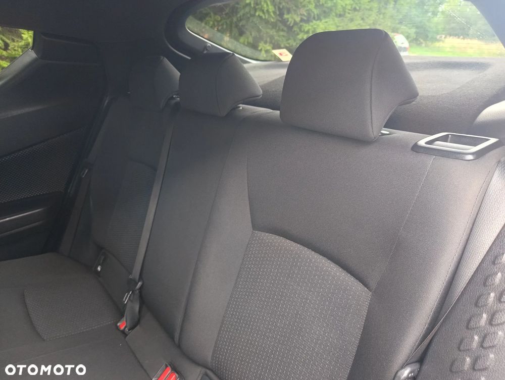Toyota C-HR Business-Edition - 8